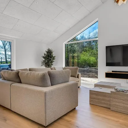 Luxury Pool House For 20 People With Activity And 6-person Outdoor Vakantiehuis Spottrup